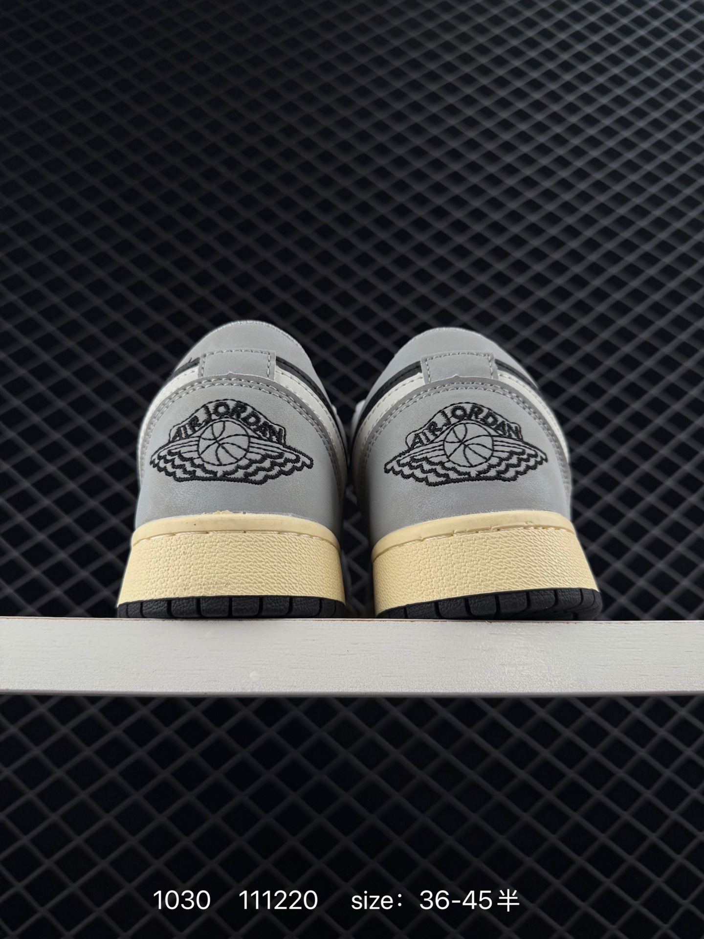 Air Jordan 1 Low AJ1